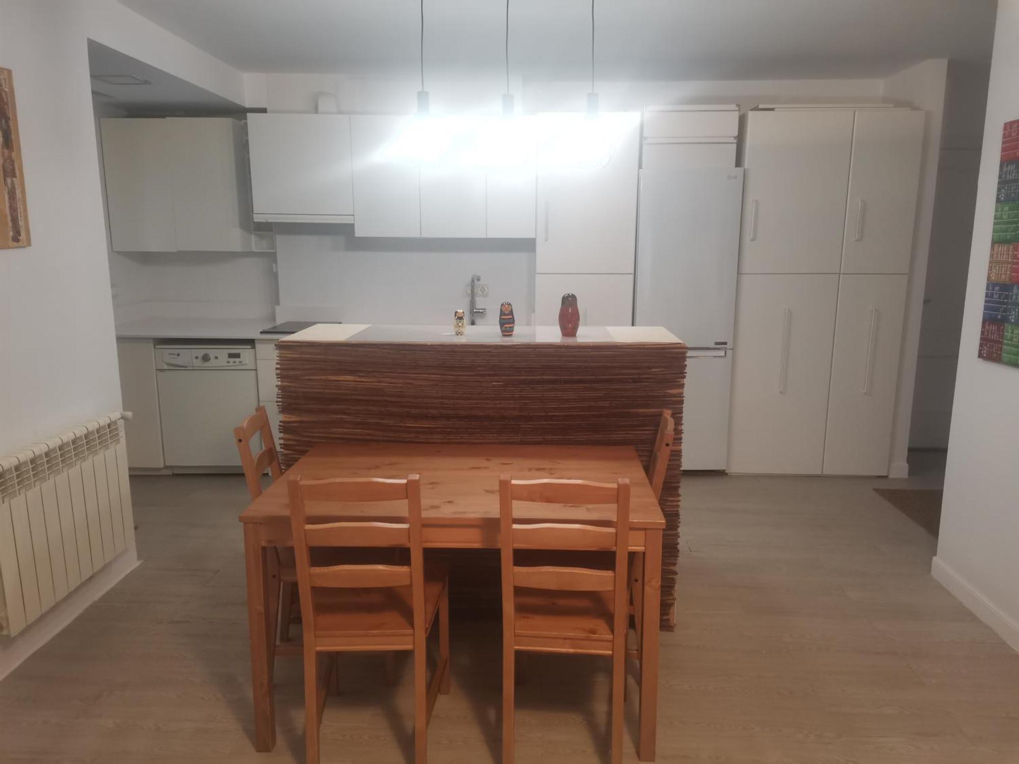 Apartamento Castro Urdiales Con Garaje Y Piscina ,Cerca Playa Екстериор снимка